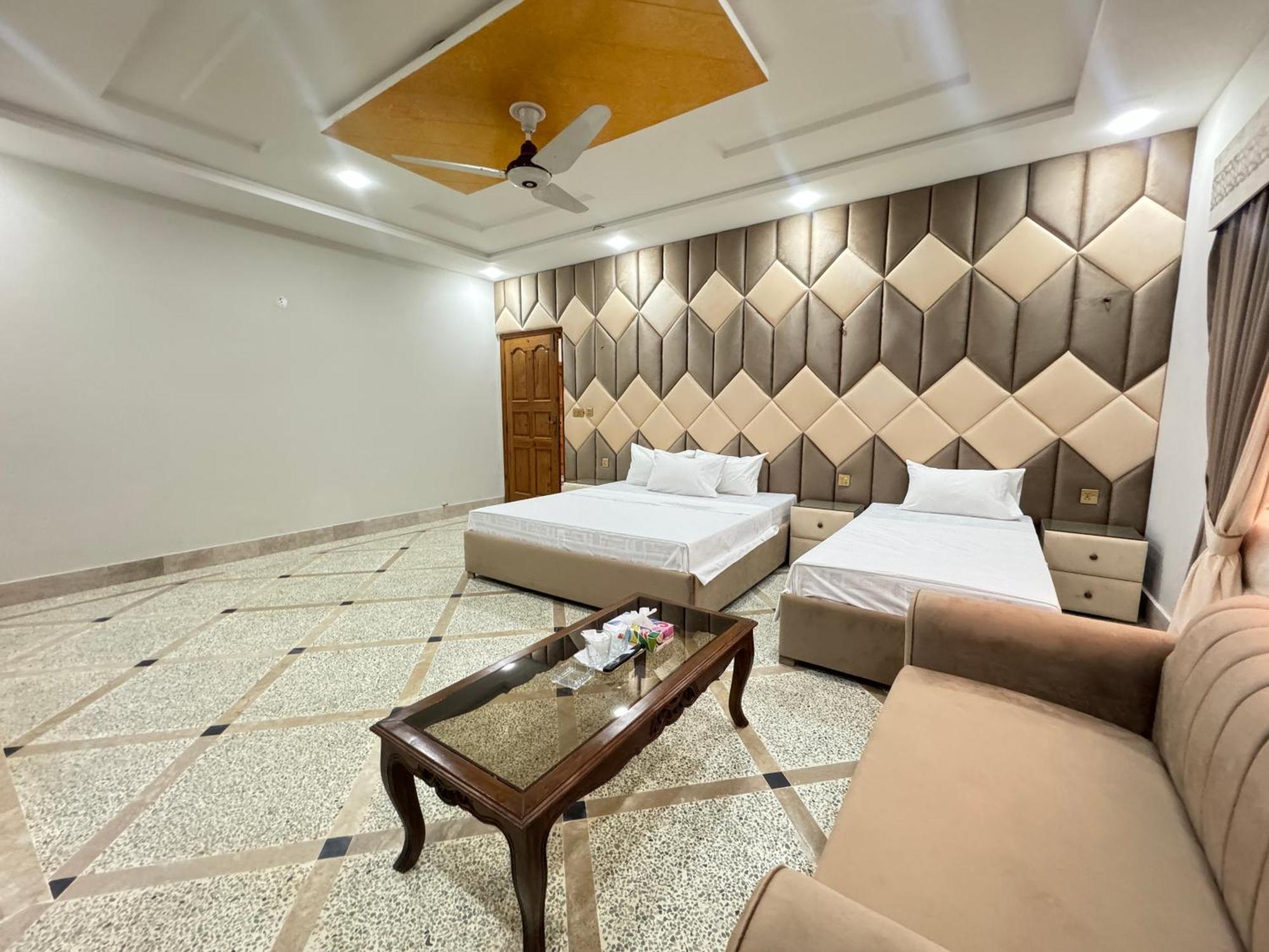 Royal Executive Inn Guest House Islamabad Buitenkant foto