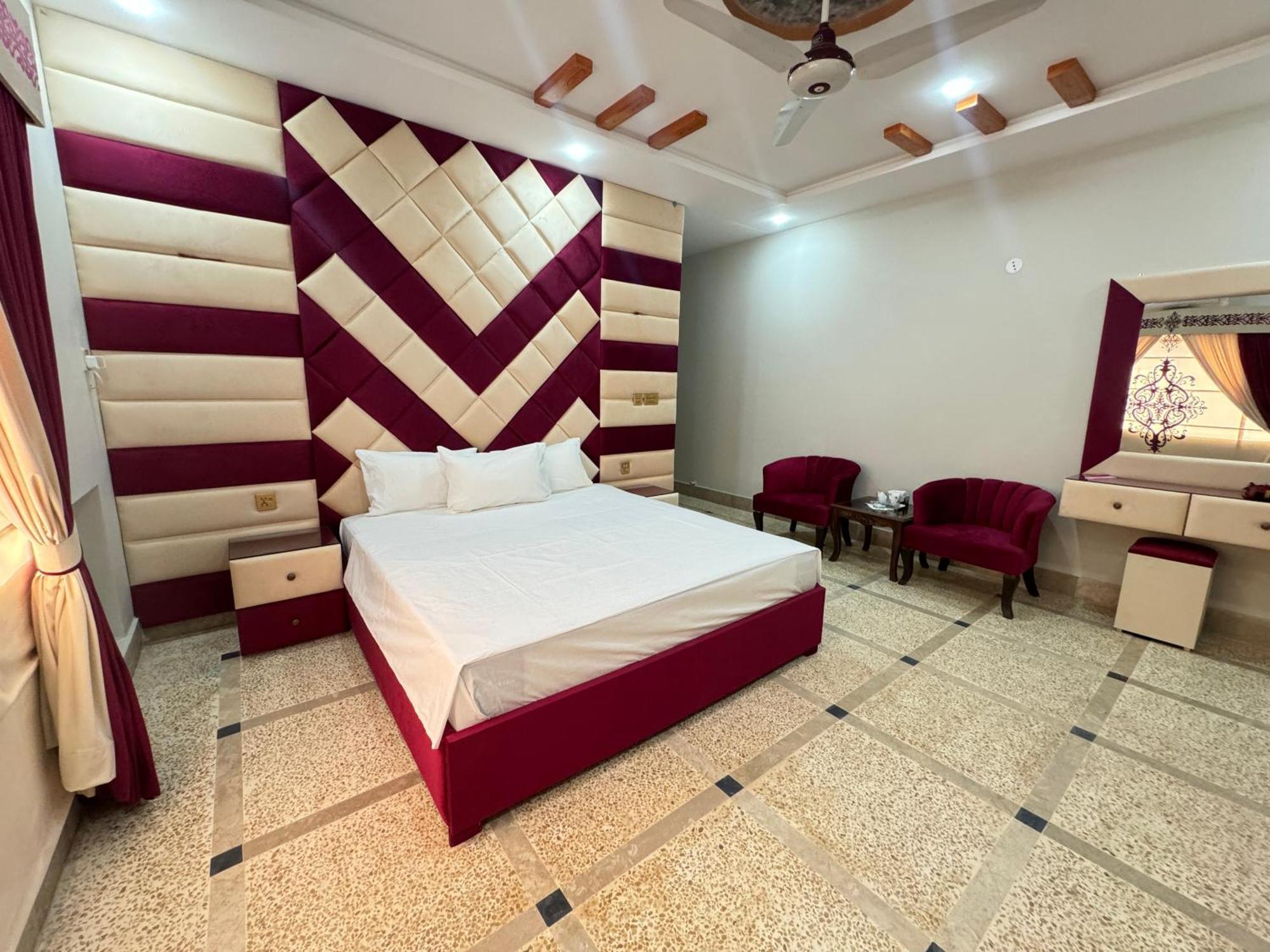 Royal Executive Inn Guest House Islamabad Buitenkant foto