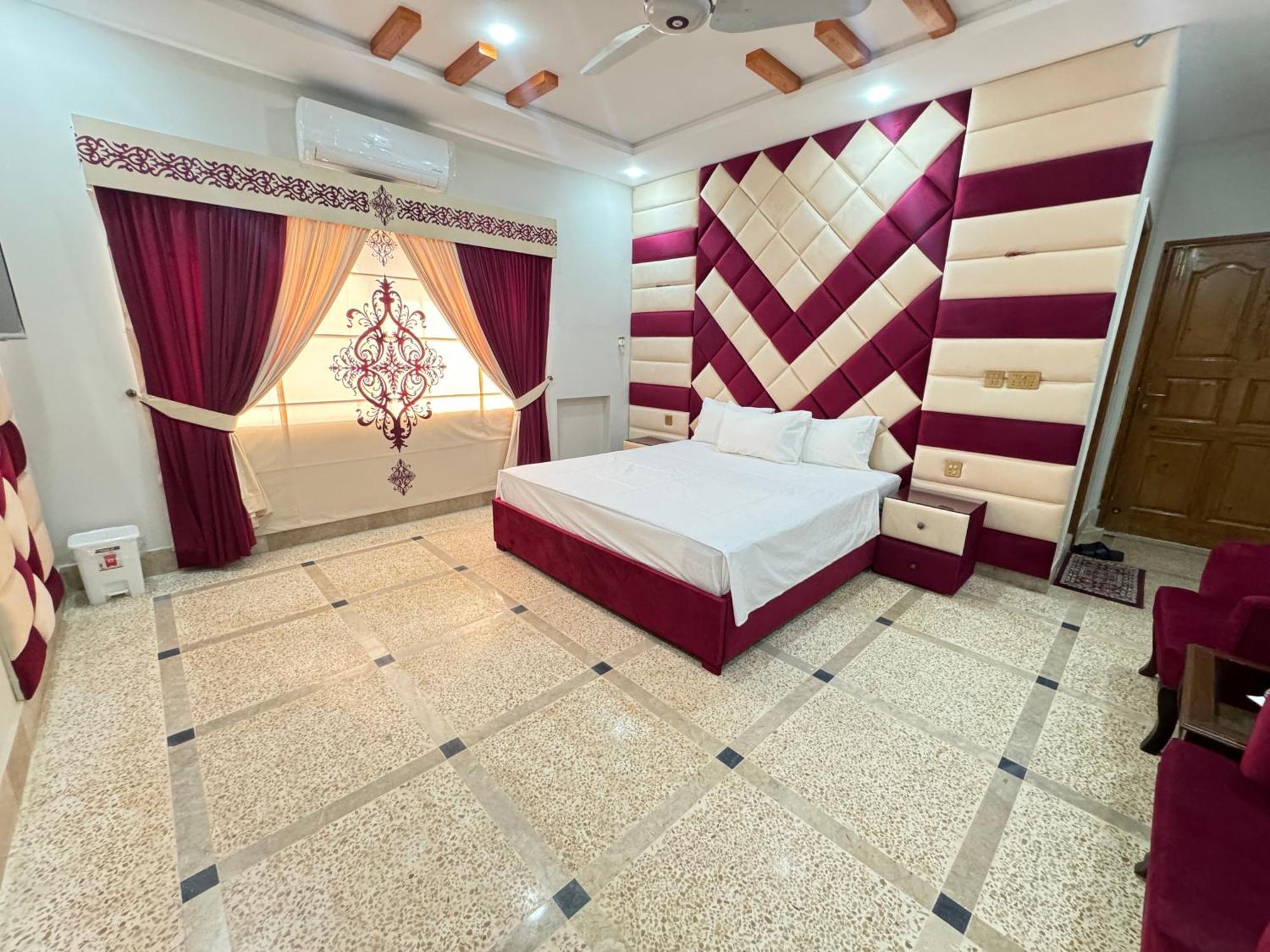 Royal Executive Inn Guest House Islamabad Buitenkant foto