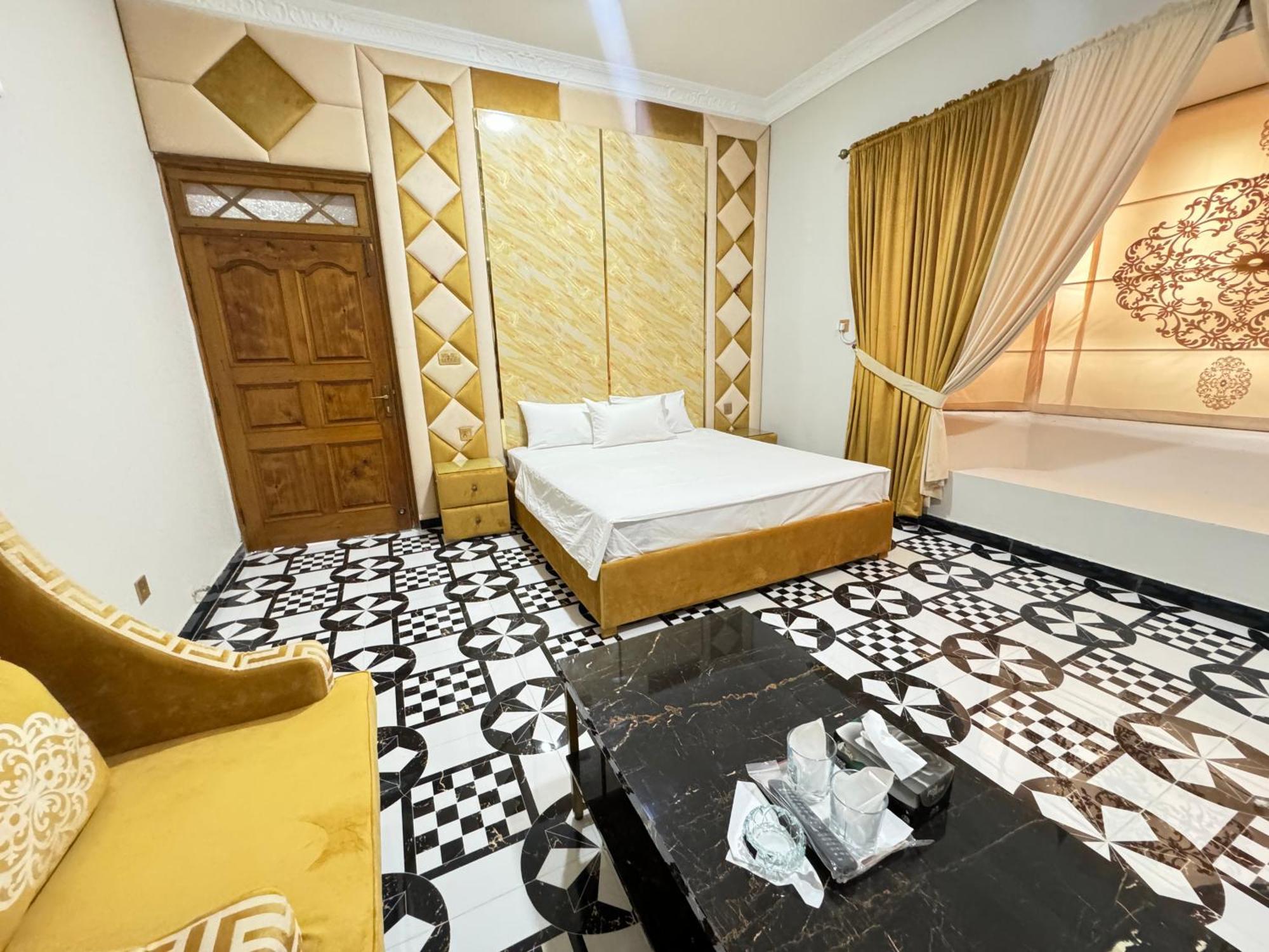 Royal Executive Inn Guest House Islamabad Buitenkant foto