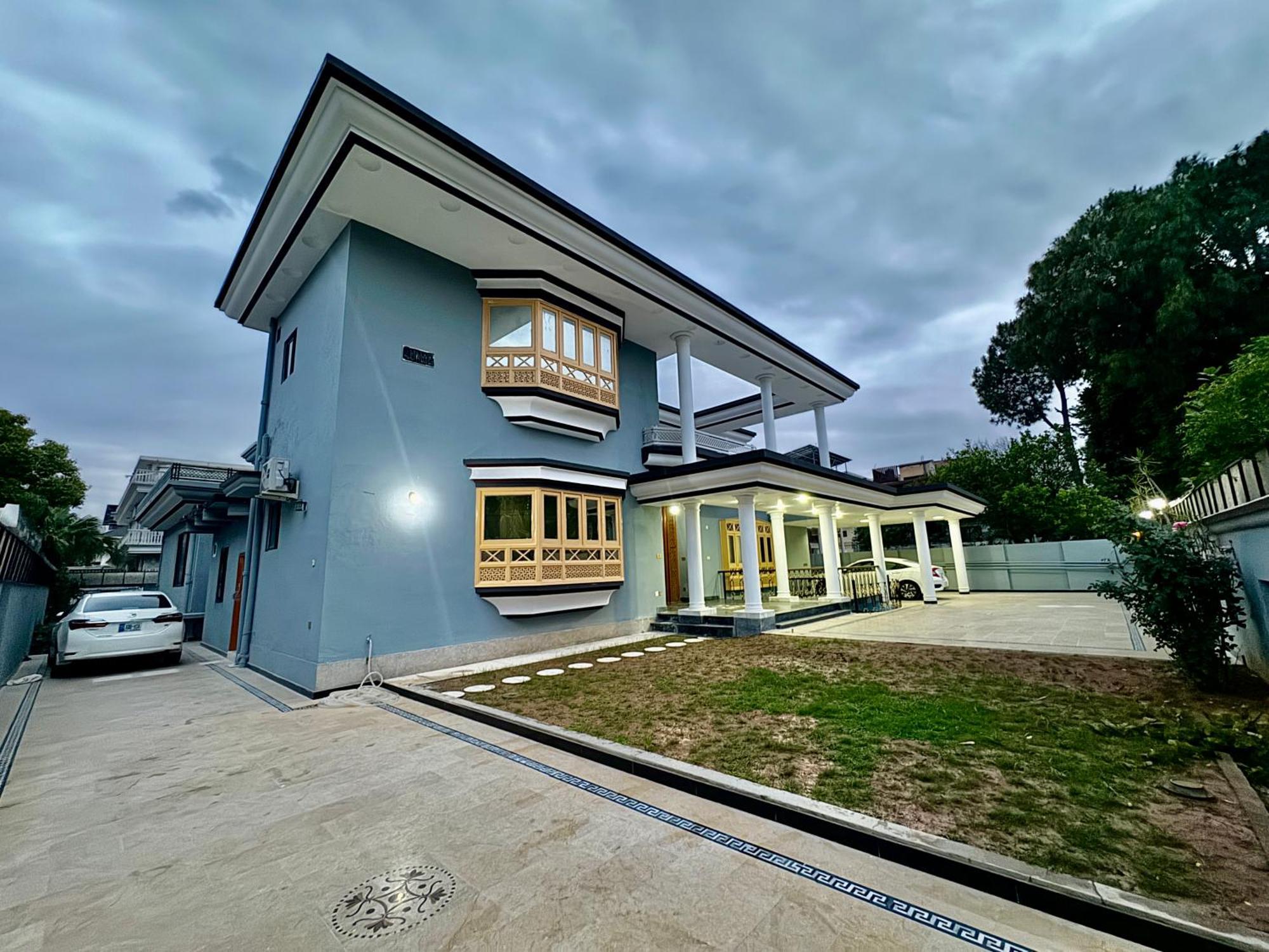 Royal Executive Inn Guest House Islamabad Buitenkant foto