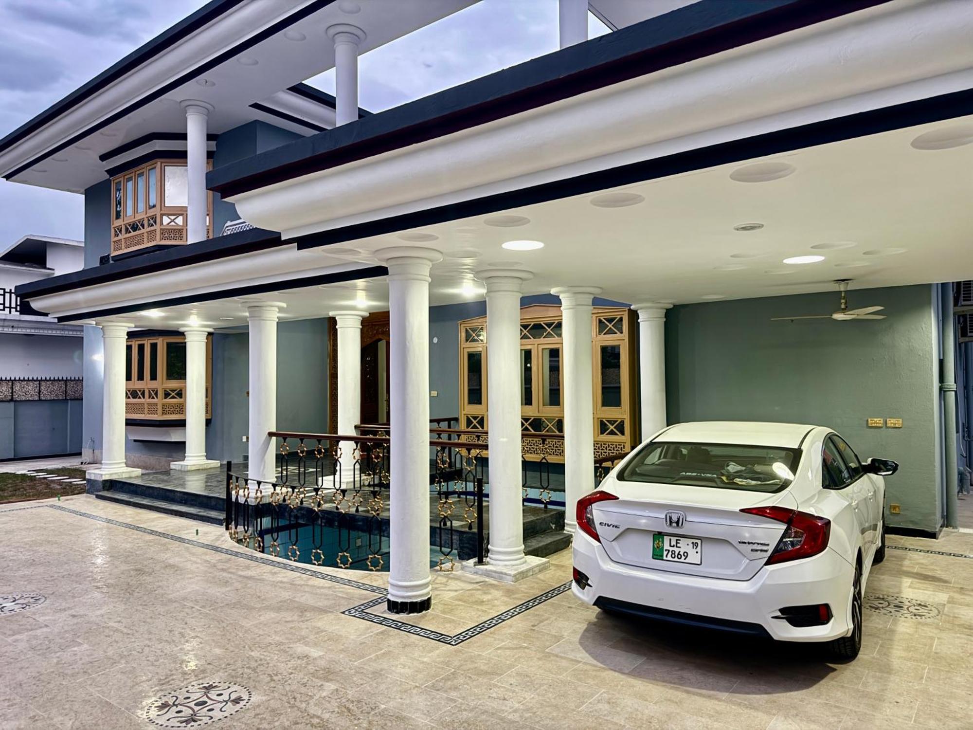 Royal Executive Inn Guest House Islamabad Buitenkant foto